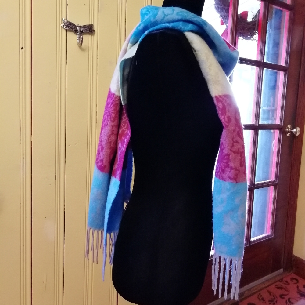 Vintage Lord&Taylor Cashmere/Silk Blend Scarf